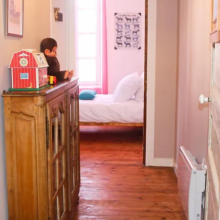 Le Feodal 3 Etoiles Ferienhaus *