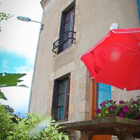 度假居 Le Feodal 3 Etoiles 蒂福日