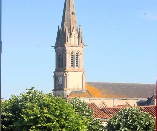 Le Feodal 3 Etoiles *